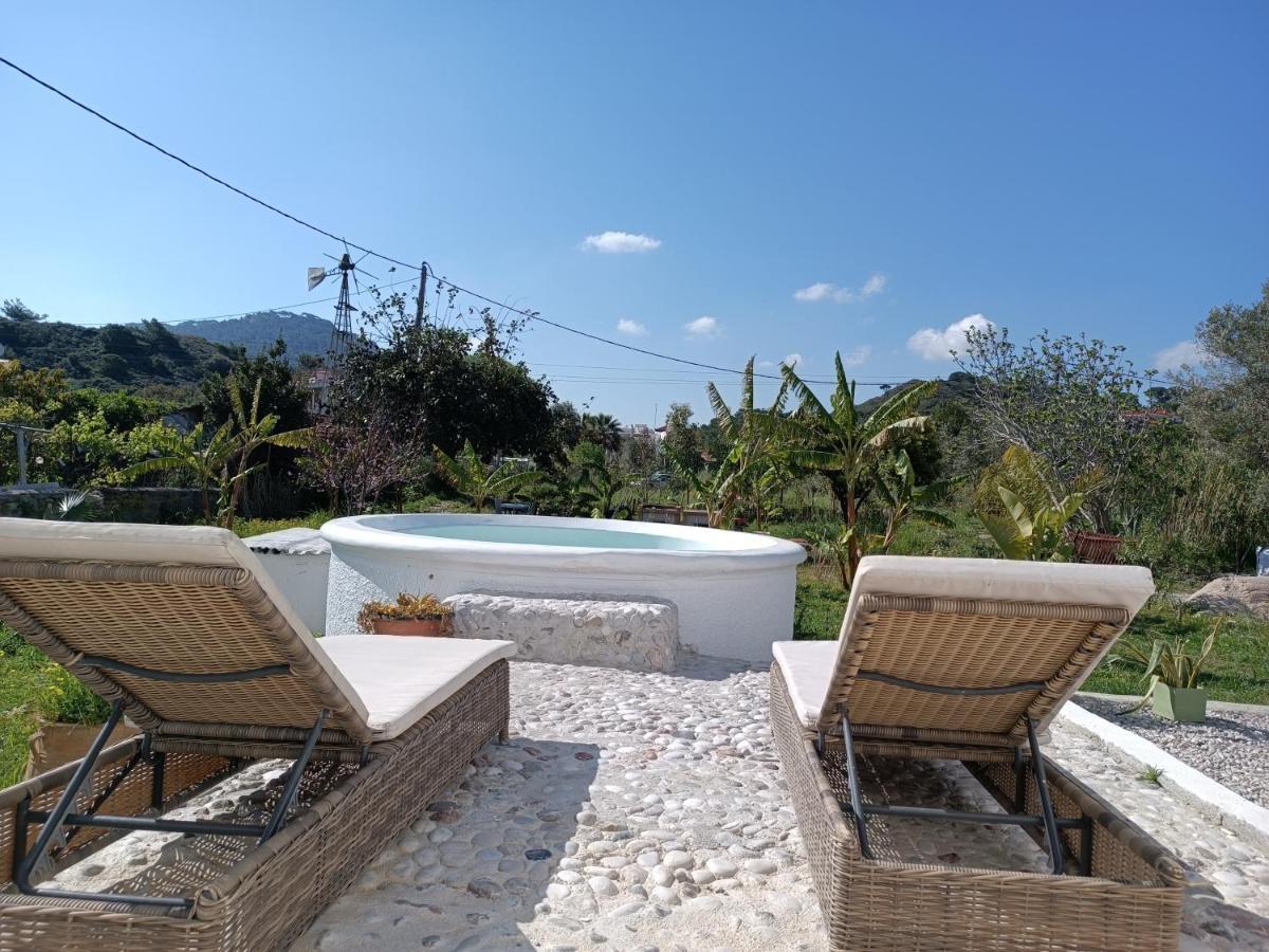 Tower Traditional Pool Villa クレマスティ エクステリア 写真